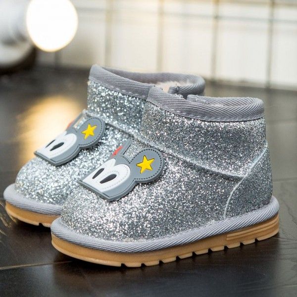 Baby cotton shoes 1-3 years old soft soled non slip 2018 new baby children's walking shoes men's and women's winter snow boots