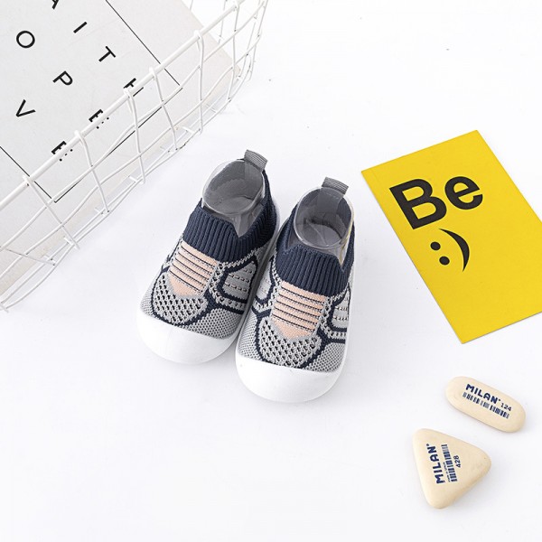 Baby Toddler shoes baby shoes soft sole anti slip 0-1-3 years old spring and autumn boys and girls indoor anti kick shoes and socks 